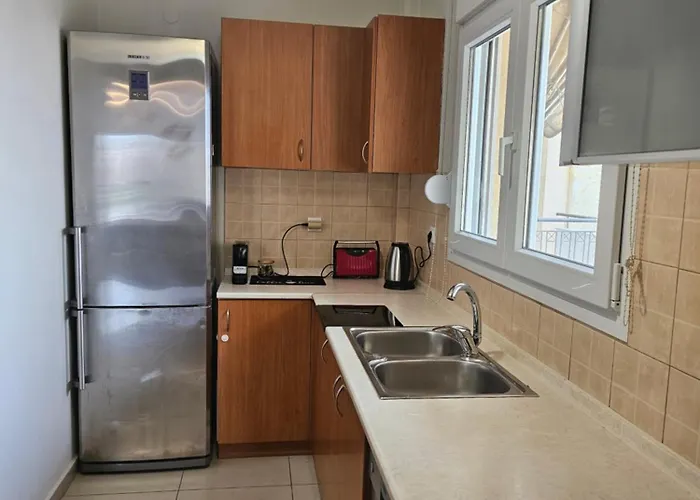 Rest & Nest Luxury Apartment