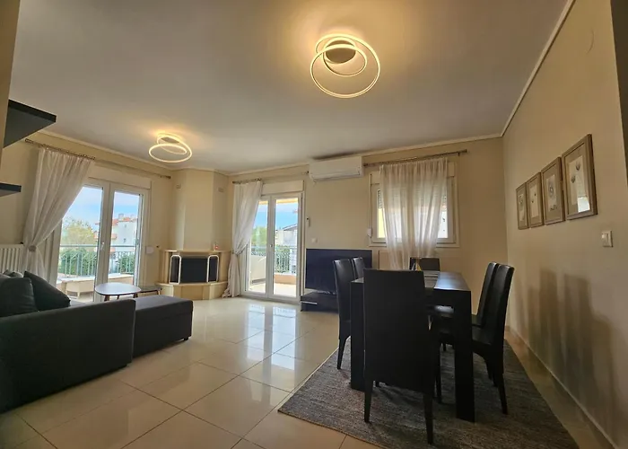 Rest & Nest Luxury 公寓 Peraía